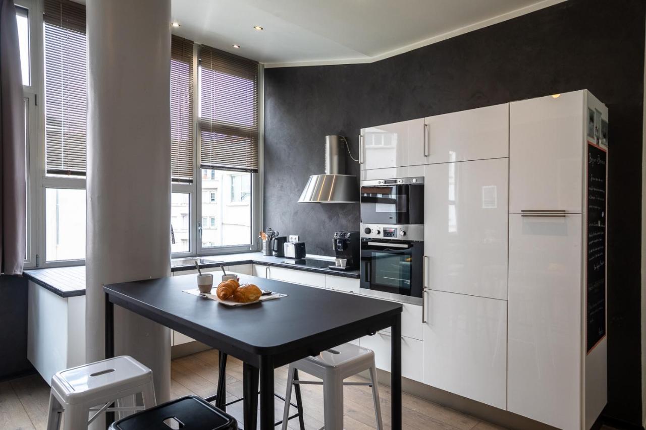 Apartament Le Loft Horloger Avec Parking Besançon Zewnętrze zdjęcie