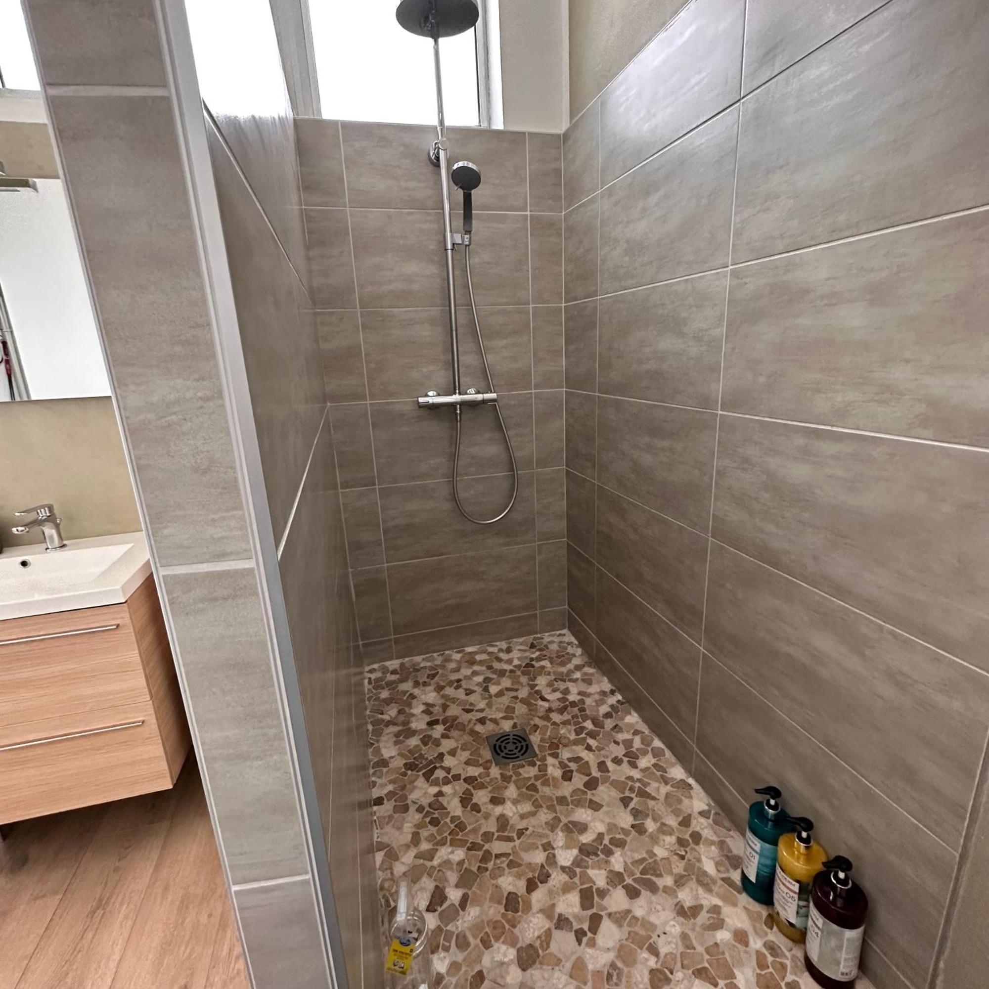Apartament Le Loft Horloger Avec Parking Besançon Zewnętrze zdjęcie